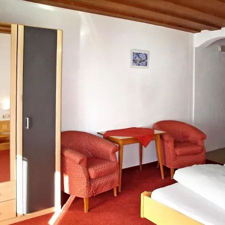 Haupthaus Schoenblick By Interhome